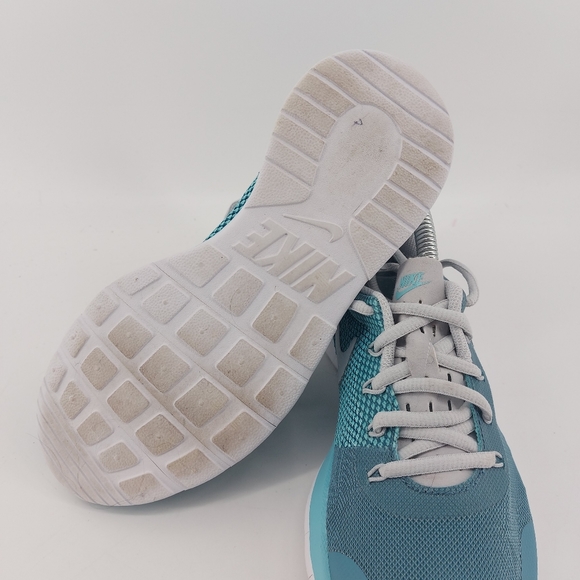 Nike Blue Athletic Shoes - Picture 5 of 7